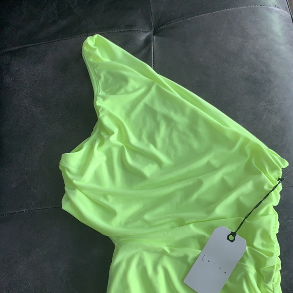 NEON GREEN ONE ARM DRESS - Picture 2 of 4
